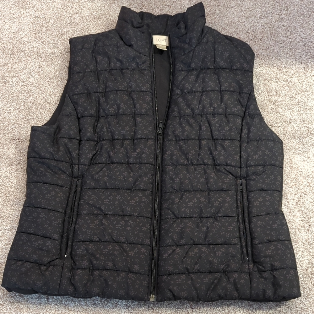 LOFT Women's Black Quilted Vest